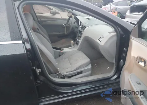 2010 Chevrolet Malibu Ls from USA, damaged, VIN 1G1ZB5EBXAF111106